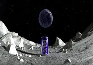 نخستین بیلبورد تبلیغاتی بر روی ماه