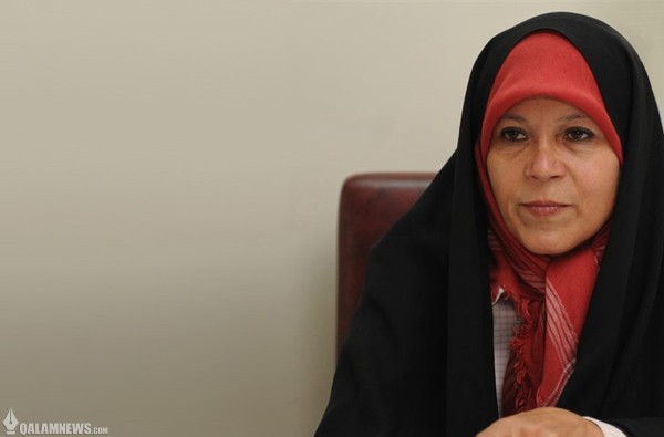 فائزه هاشمی: احزاب ۳۰ درصد برای سهمیه زنان در نظر بگیرند