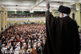 رهبر انقلاب اسلامی: از گفتن حقیقت خسته نمی‌شوم/ چیزهایی که باید با ملت در میان بگذارم را می‌گویم