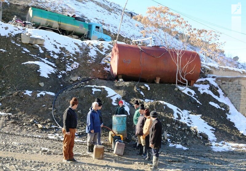 ۱۴۸ هزار لیتر نفت سفید در مناطق سردسیر ثلاث‌باباجانی توزیع شد