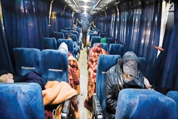 ساماندهی کارتن خواب‌ها در بهبهان با راه اندازی اتوبوس امدادی