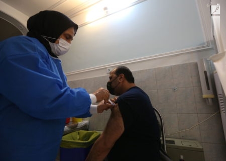 ۴۲ درصد جمعیت هدف گیلانغرب دُز سوم واکسن کرونا را تزریق کردند