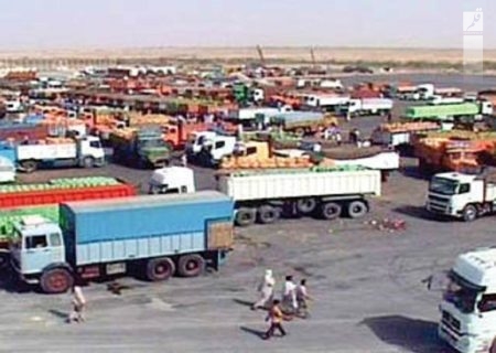 حذف تعرفه گمرکی برای صادرات ۲۲۰ رقم کالا به کشور عراق