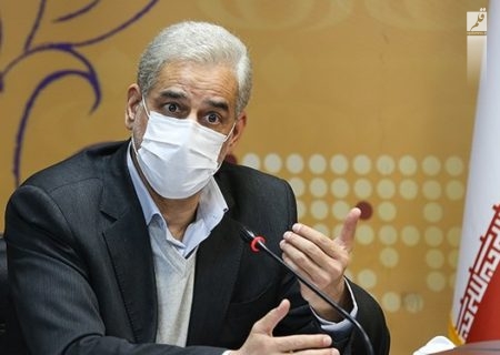 انتقاد استاندار خوزستان از تکمیل نشدن واکسیناسیون کارکنان دولت