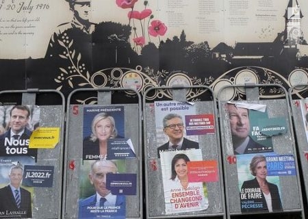 پایان کارزار انتخابات ریاست جمهوری فرانسه؛ رقابت شانه به شانه ماکرون و لوپن