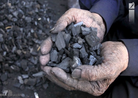 تخریب دو باب کوره زغال غیرمجاز رها شده در بندرلنگه