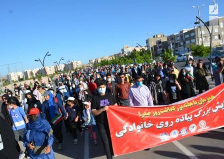 برگزاری همایش ملی پیاده‌روی ایرانیان یادواره غدیر خم در شهر صدرا