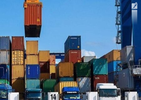 ۵.۵ میلیون تن کالا از بنادر خوزستان به خارج از کشور صادر شد