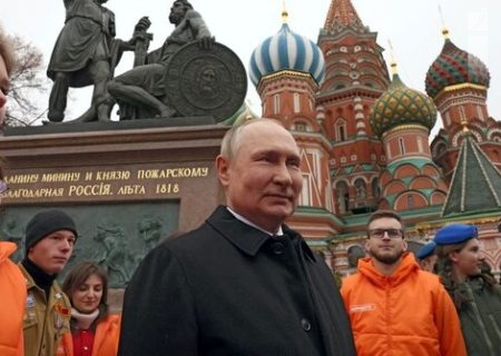 پوتین تخلیه بخش‌هایی از منطقه خرسون اوکراین را تایید کرد
