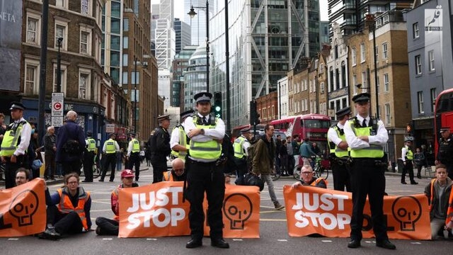 نخست‌وزیر انگلیس به پلیس اختیارات ویژه برای سرکوب اعتراضات داد
