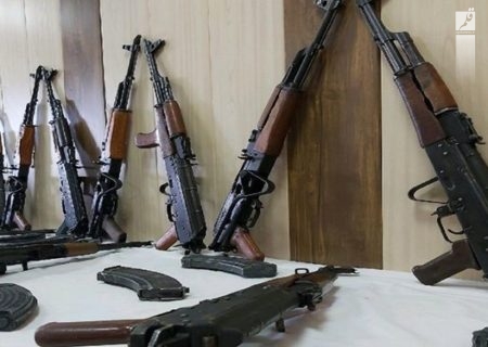 انهدام باند قاچاق سلاح و کشف ۱۲۰ اسلحه و بیش از دو هزار فشنگ در دزفول