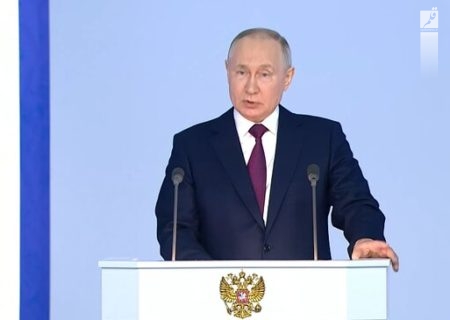 پوتین: این غربی‌ها بودند که جنگ را به راه انداختند / مشارکت در استارت جدید را تعلیق می‌کنیم