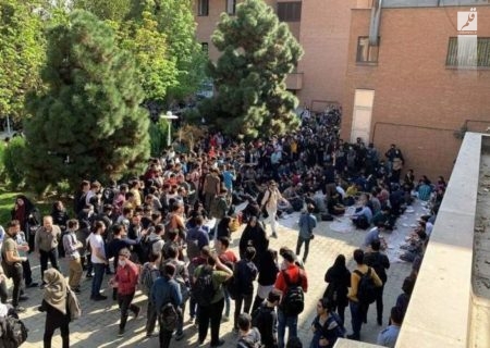 چرا دانشگاه‌های ایران سترون است؟