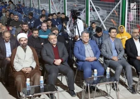 برگزاری آیین بهره برداری از ۱۰ زمین ورزشی با حضور شهردار اهواز