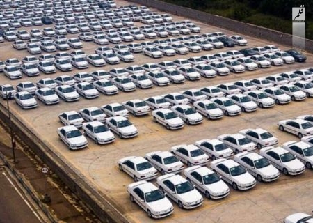 واردات ۲۰۰ هزار دستگاه خودرو دروغ است
