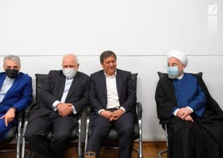 دولت روحانی زخم بستر گرفته بود