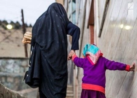 بیش از ۹۰ هزار زن در خوزستان، سرپرست خانوار هستند