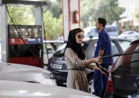 توجه خارجی ها به صف بنزین‌ در ایران