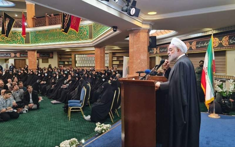 روحانی: مشروعیت کل نظام با رای ملت است