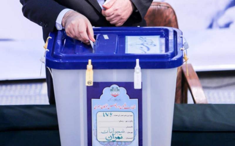 کیهان:انتخابات مجلس رقابتی‌تر شد