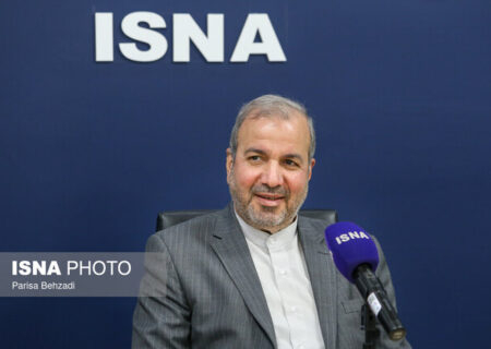 حضور سفیر ایران در عراق در ایسنا