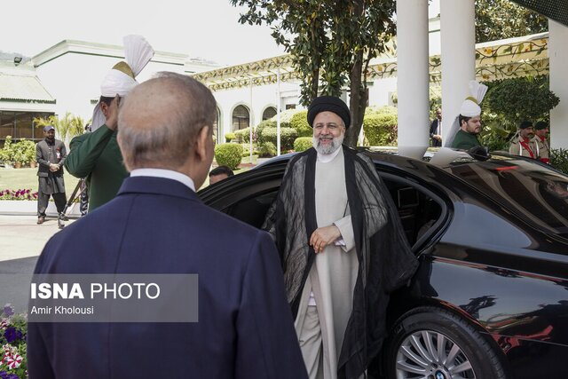 آغوش باز ایران برای گسترش مناسبات با پاکستان