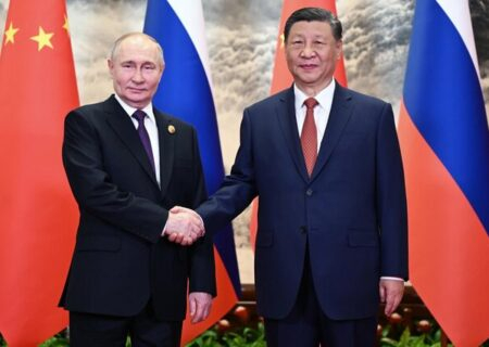 پوتین: روابط با چین فرصت‌طلبانه و علیه کسی نیست/شی: در آزمون‌های بین‌المللی ایستادگی کرده‌ایم