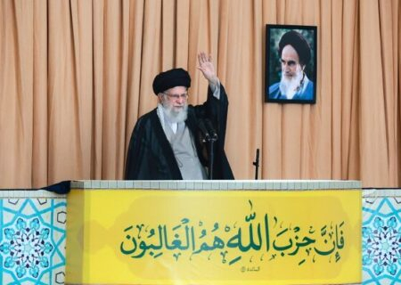 تحلیلگر نظامی لبنانی: آیت‌الله خامنه‌ای نماد بزرگی از محور مقاومت است