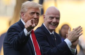 حضور همزمان ترامپ با سران مکزیک و کانادا در مراسم قرعه‌کشی جام جهانی 