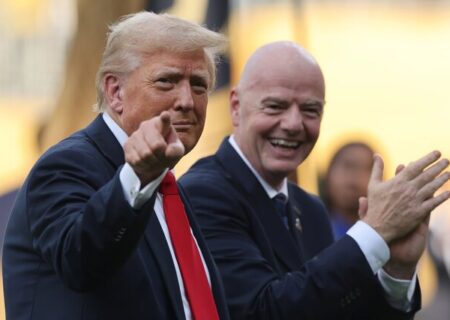 حضور همزمان ترامپ با سران مکزیک و کانادا در مراسم قرعه‌کشی جام جهانی 