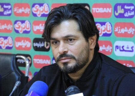 سرمربی تیم پیکان: برای بازی پرسپولیس آماده می‌شویم